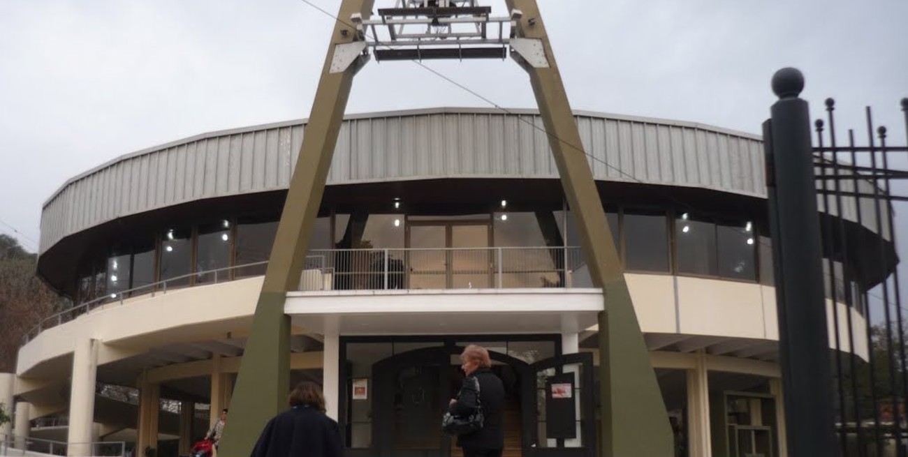 Hallan muerto y maniatado a un sacerdote en una iglesia de Tucumán