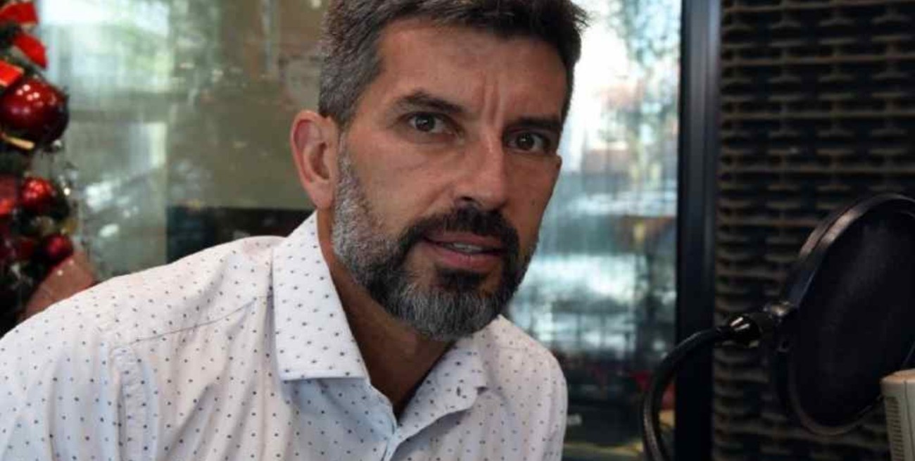 Asaltaron al intendente de Mendoza mientras circulaba en bicicleta por la ciudad