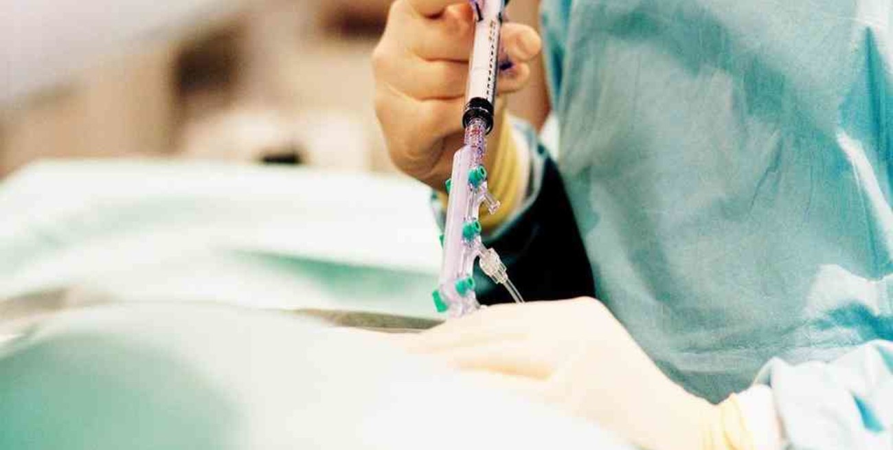 La ANMAT prohibió tres suplementos dietarios y dos bombas para infusión