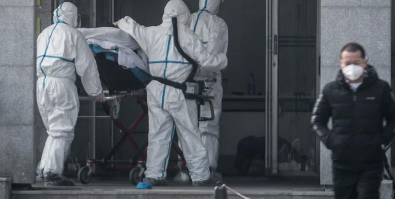 Elevan a 26 los muertos y a más de 800 los contagiados con coronavirus