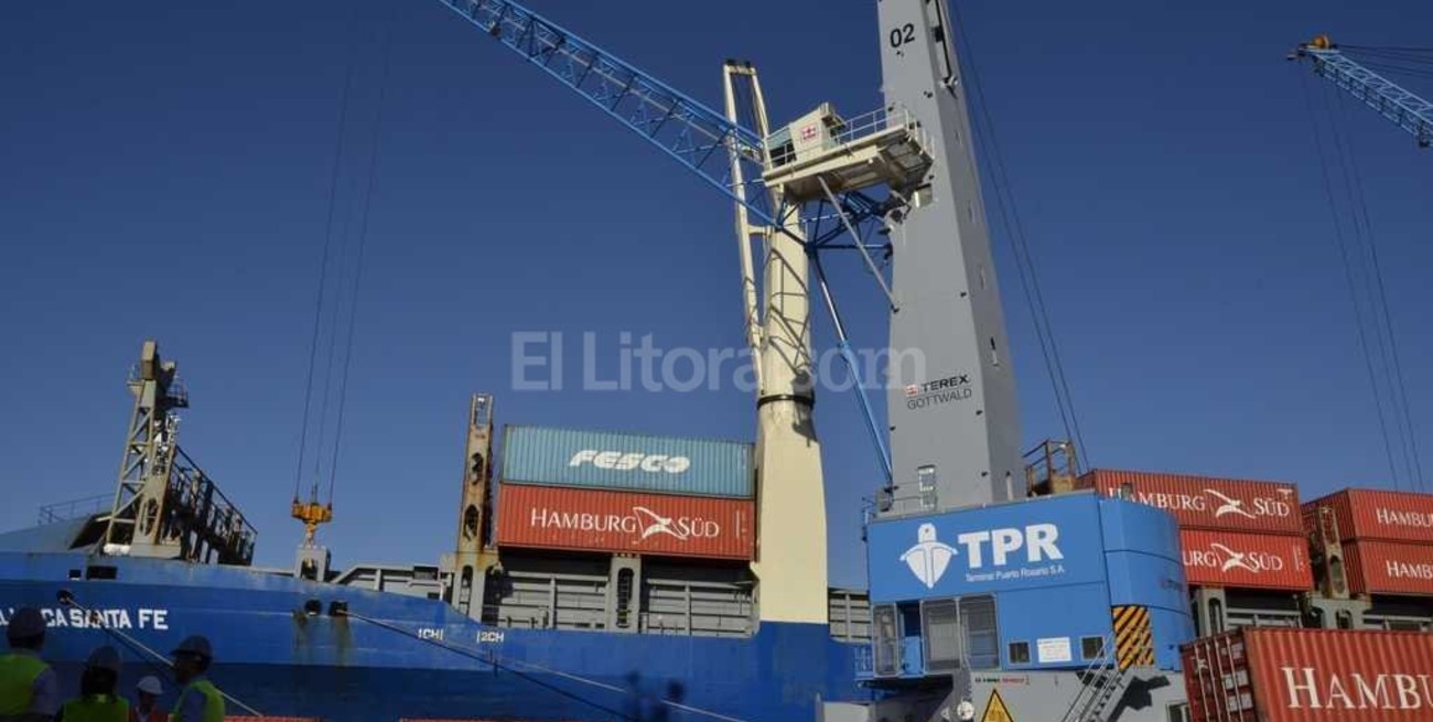Suspenden la operatoria del puerto de Rosario por una carga sospechosa
