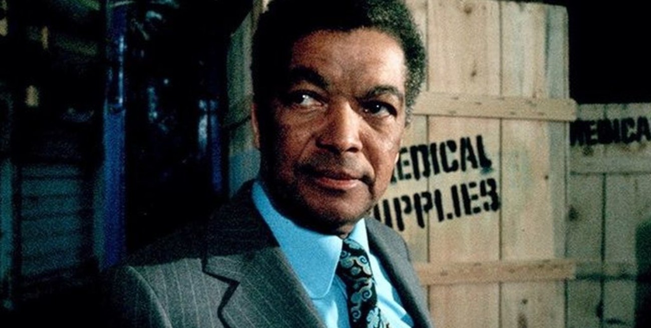 Falleció a los 102 años el legendario actor Earl Cameron