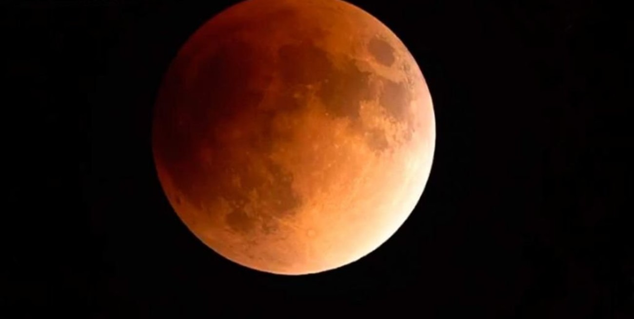 Mira la "Superluna de sangre"