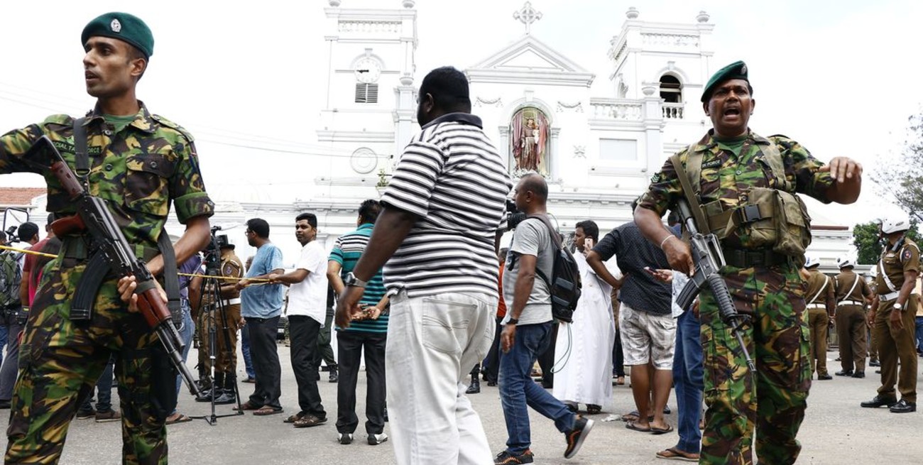 Detuvieron a ocho personas presuntamente vinculadas a los atentados en Sri Lanka