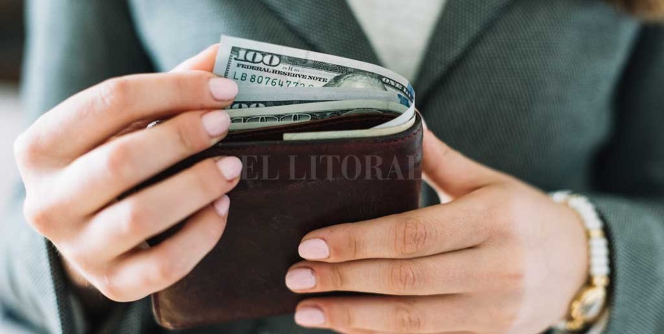 Es retroactivo el 30 % para el dólar "solidario" 