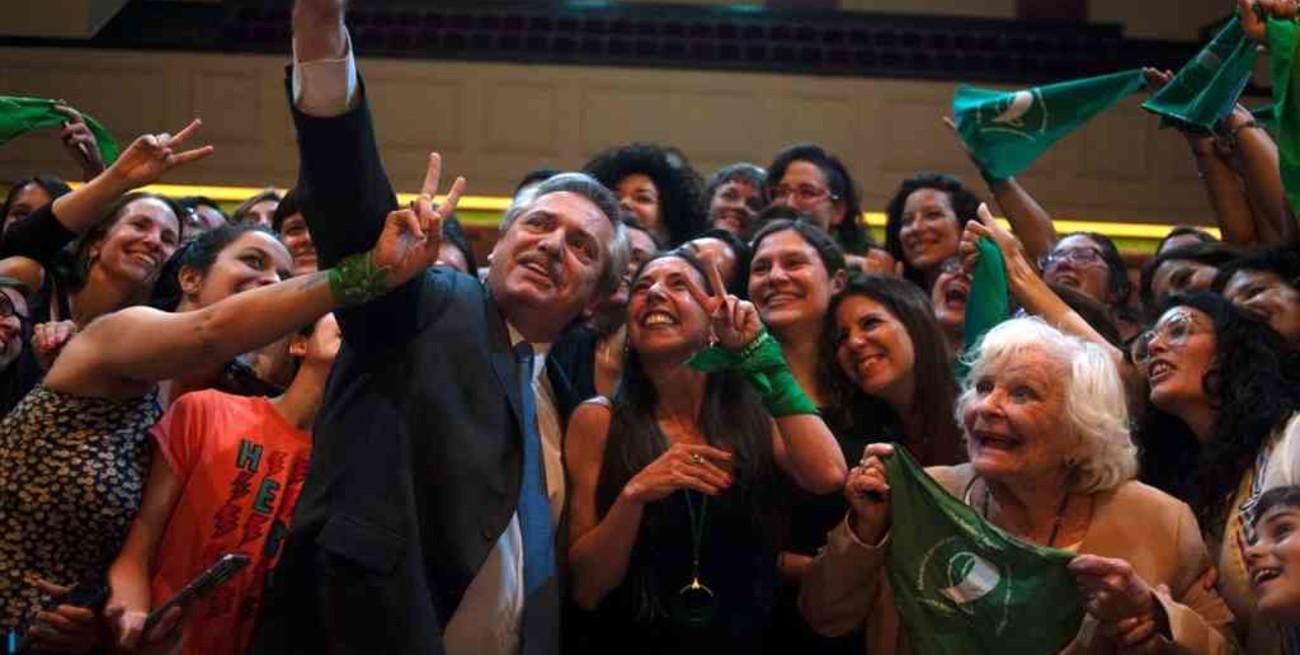 Hay que "despenalizar y legalizar" el aborto, insistió Alberto Fernández 