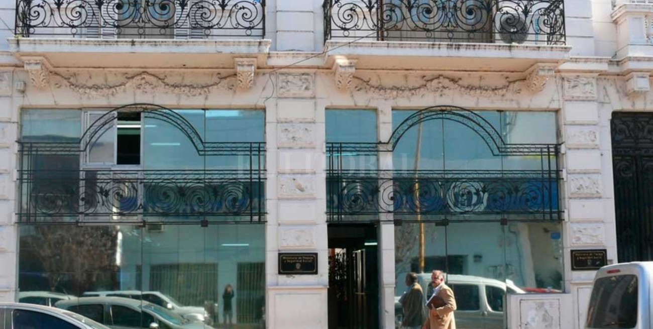 Con Cantero hospitalizada, se reanuda la paritaria docente