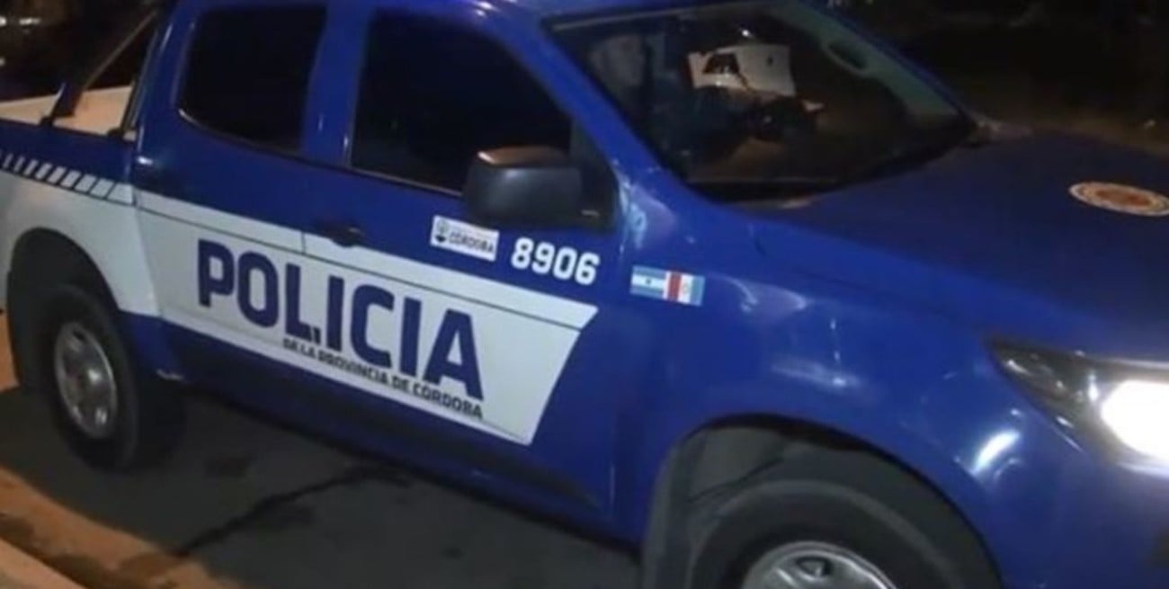 Se encontraba vandalizando un country en Córdoba y falleció cuando intentaban detenerlo