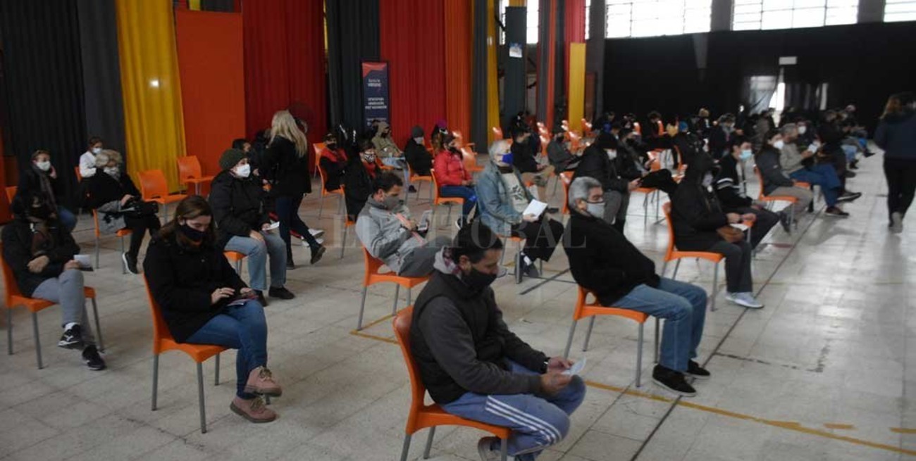 Santa Fe recibió 43.200 dosis del componente 2 de Sputnik V