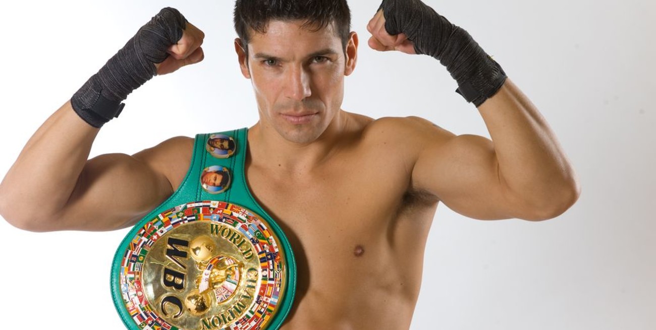 "Maravilla" Martínez no descarta regresar al boxeo este año