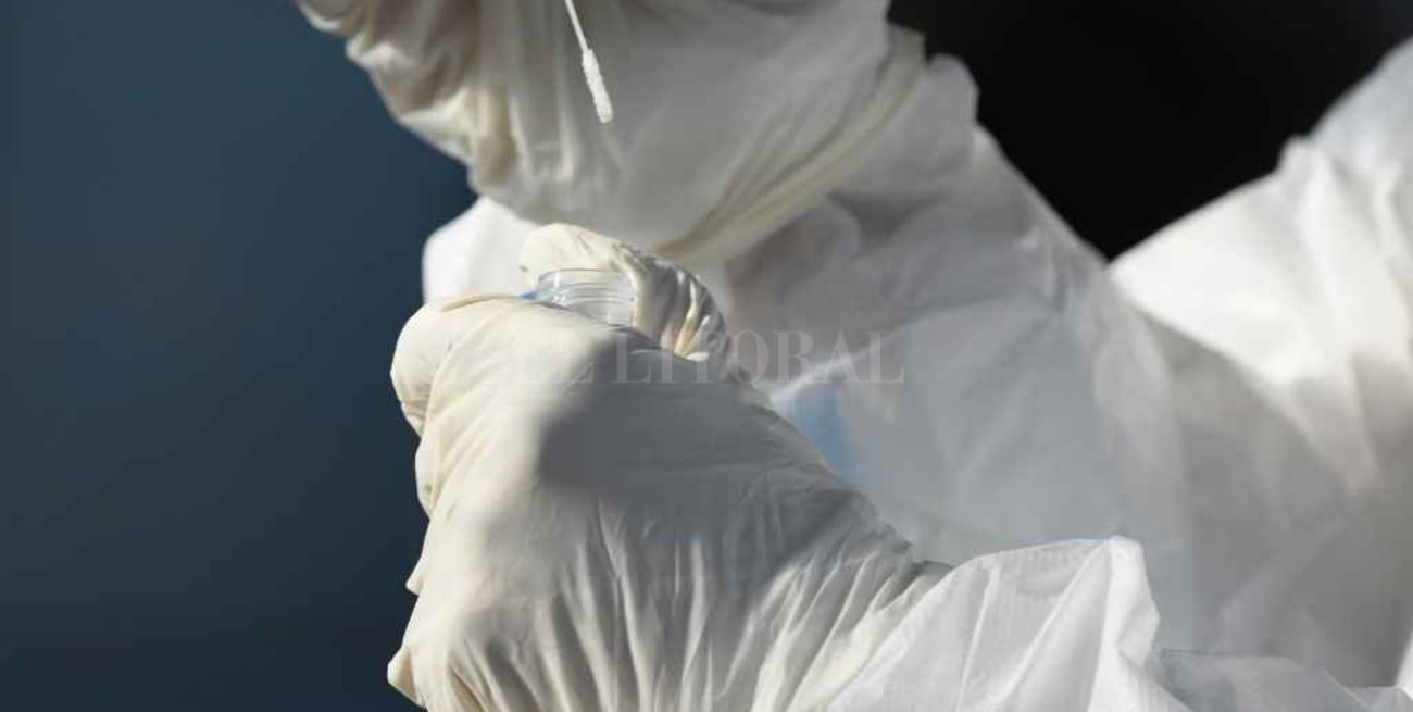 Covid-19: fin de semana con testeo y vacunación en Santa Fe  