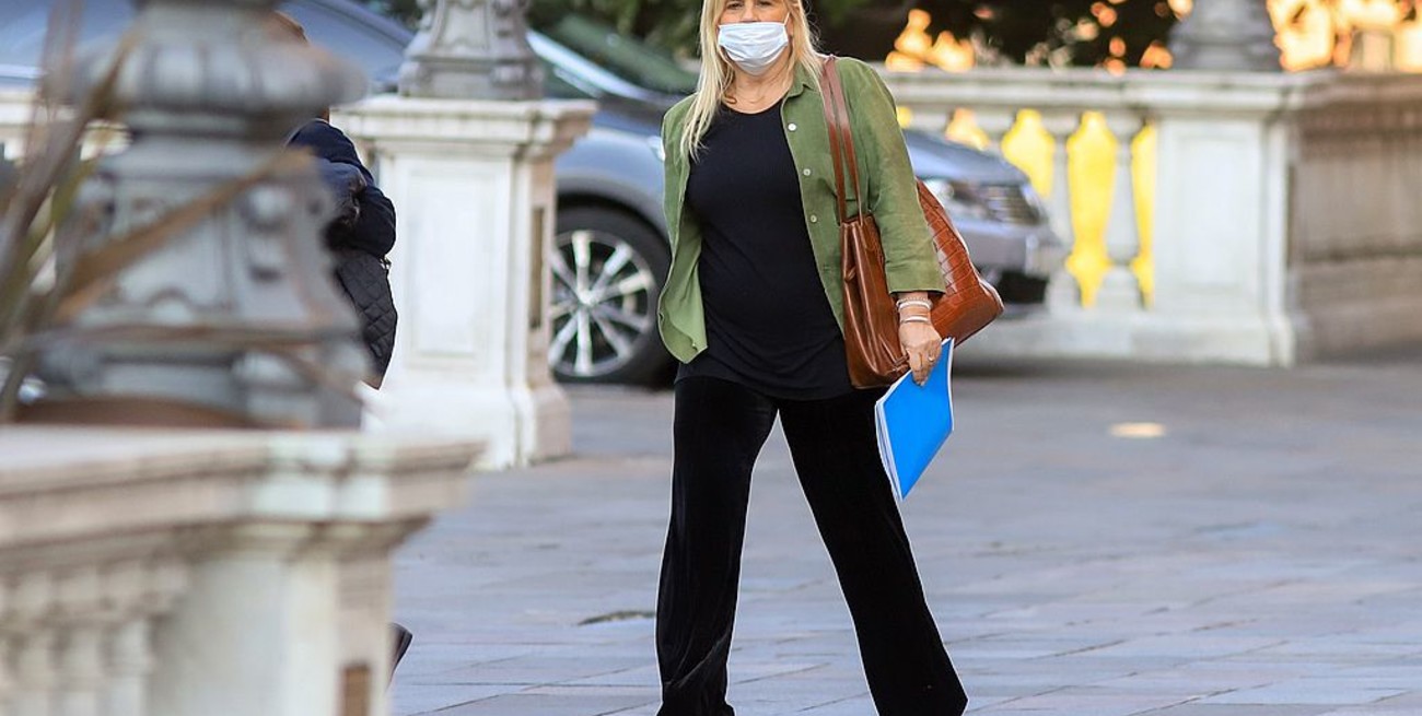 Fernández reveló que Losardo le pidió "dejar el cargo" de ministra de Justicia