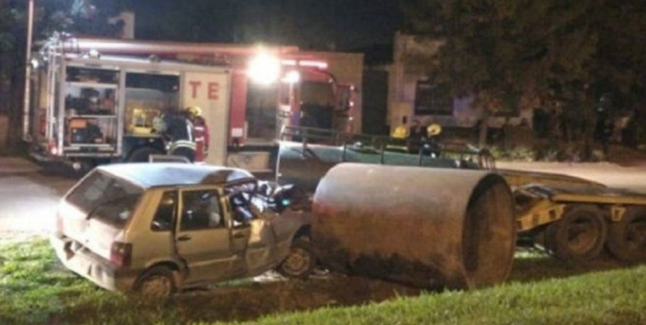 Entre Ríos: un hombre falleció tras chocar con un acoplado estacionado