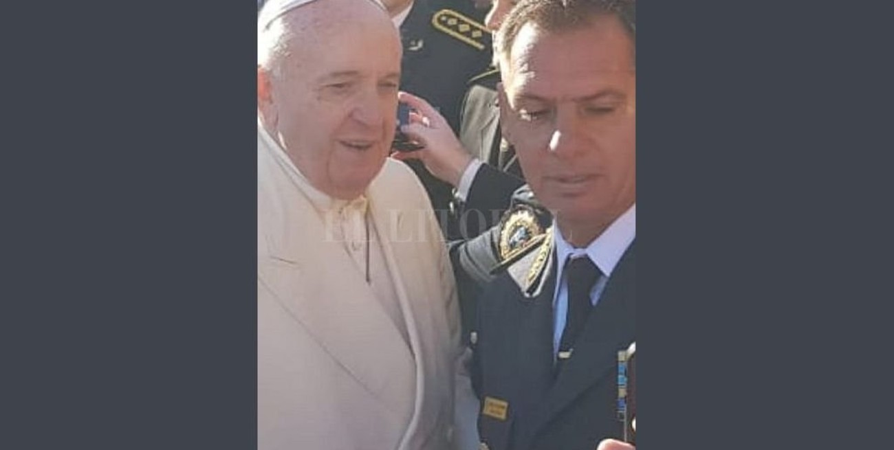 El Papa recibió a 55 egresados de la policía de Entre Ríos