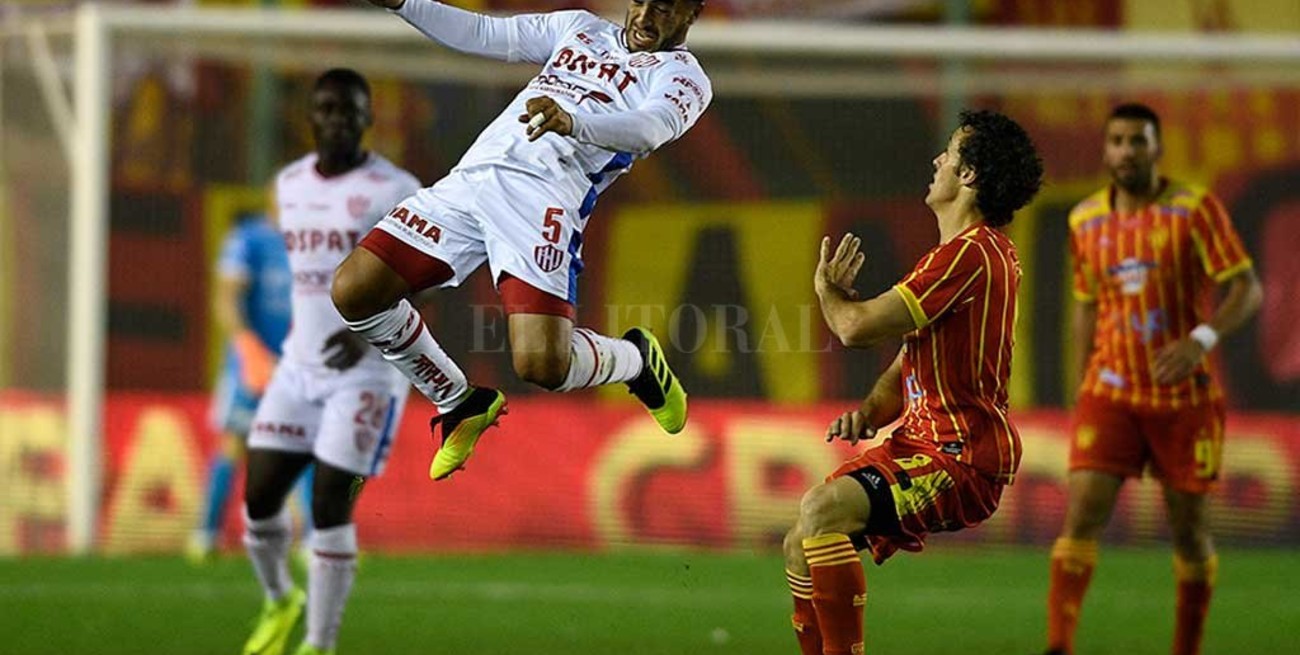 Unión perdió ante Sarmiento y se despidió de la Copa