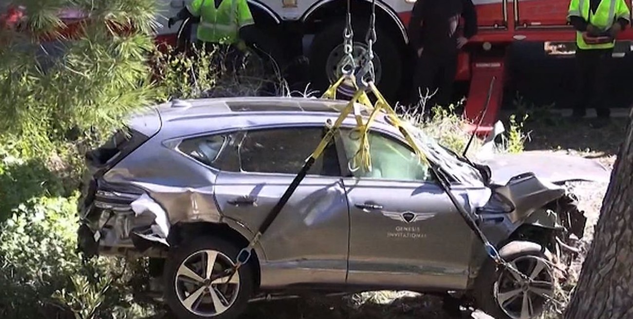 Trasladaron a Tiger Woods a otro hospital en Los Ángeles 