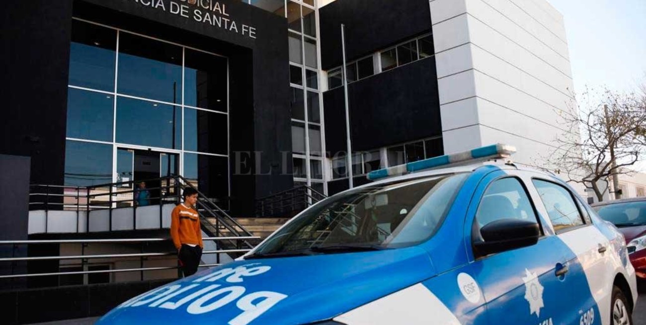 Pasan a disponibilidad a tres   oficiales de la Policía Federal 