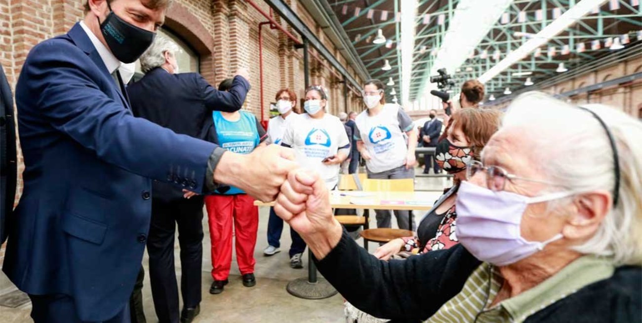 La provincia de Buenos Aires suma restricciones por el aumento "explosivo" de casos