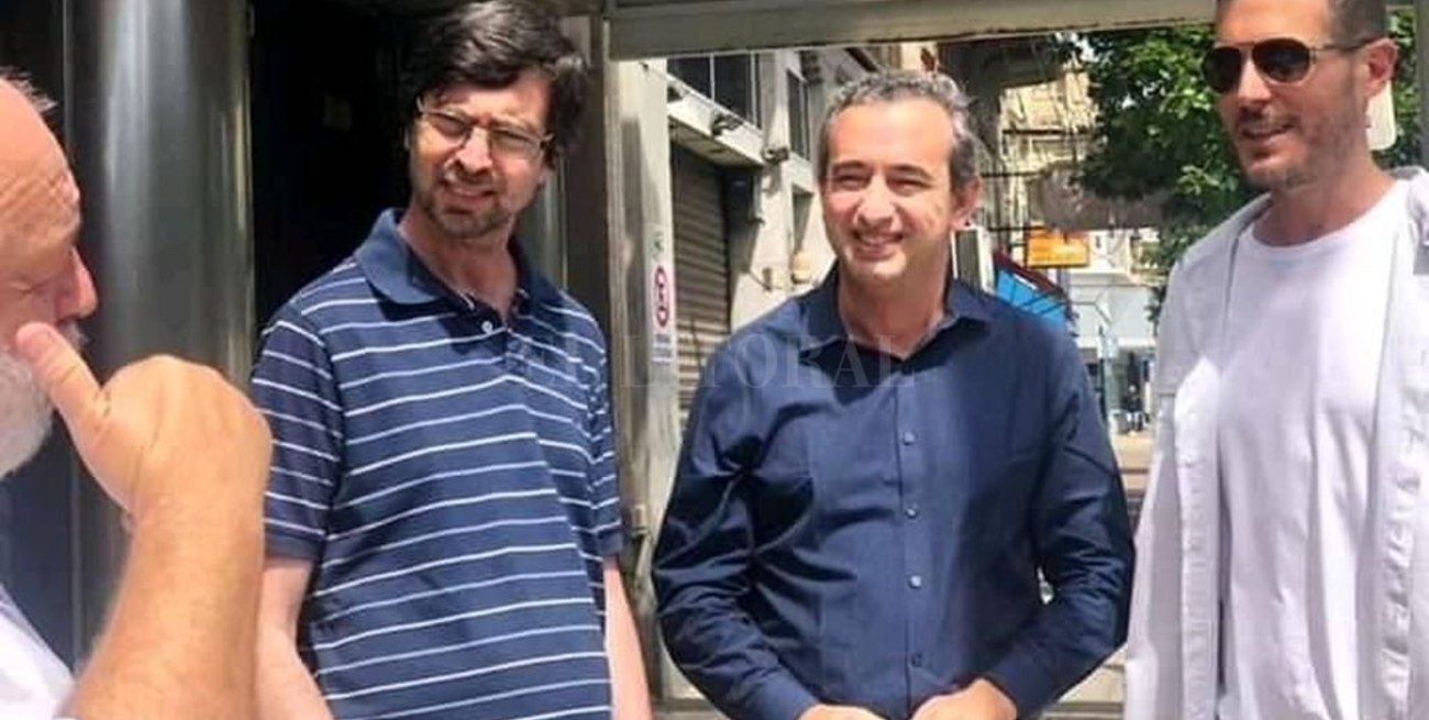 Amigos son los amigos