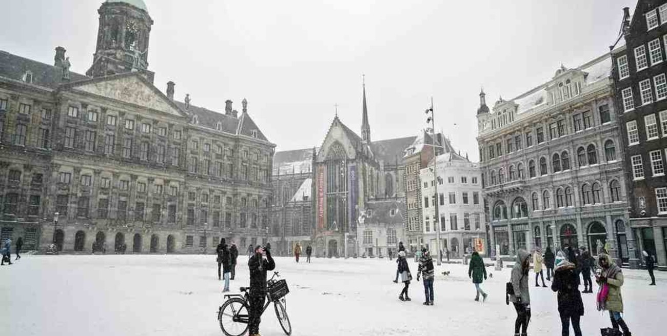 Holanda se cubrió de nieve por primera vez en 10 años