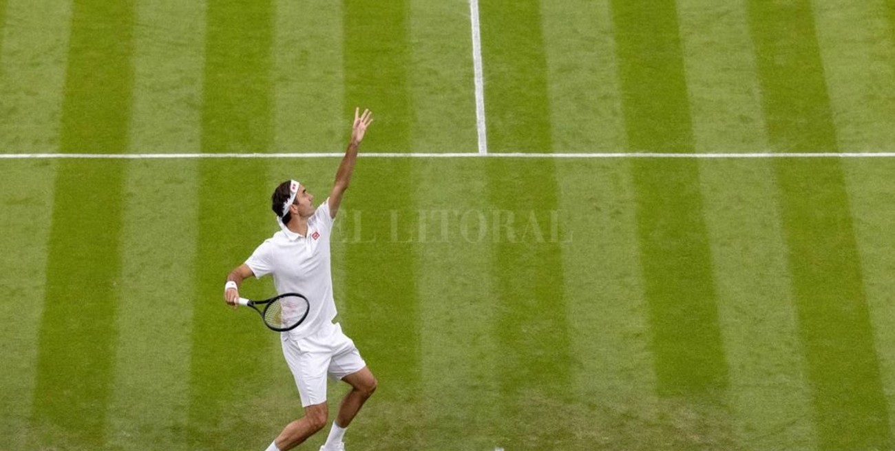 Federer debutó con victoria tras el abandono de Mannarino