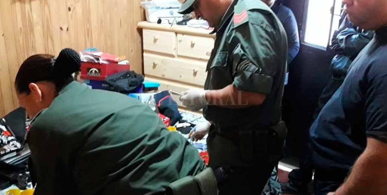 Detienen a 24 policías y los acusan de gravísimos delitos