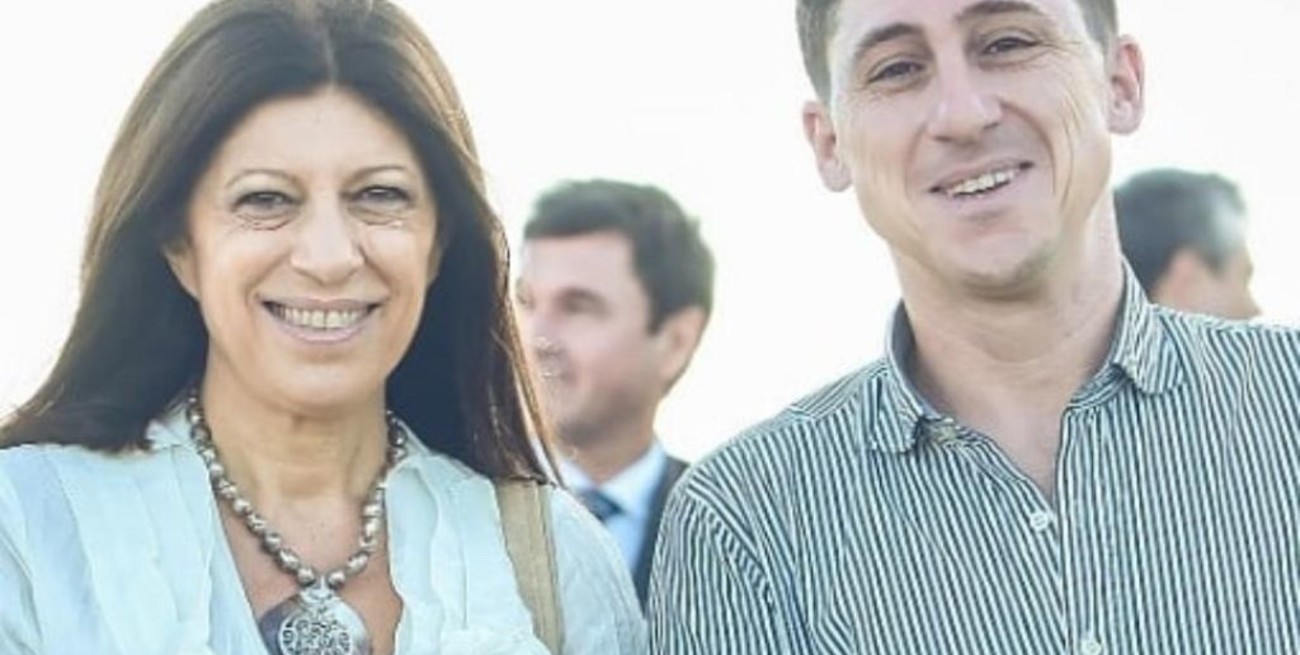 Garibaldi: "Estamos entusiasmados porque Clara García sintetiza la historia y el futuro del Frente Amplio Progresista"