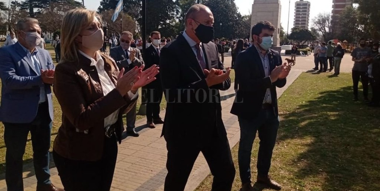 El gobernador Perotti presidió en Venado Tuerto los actos oficiales sanmartinianos