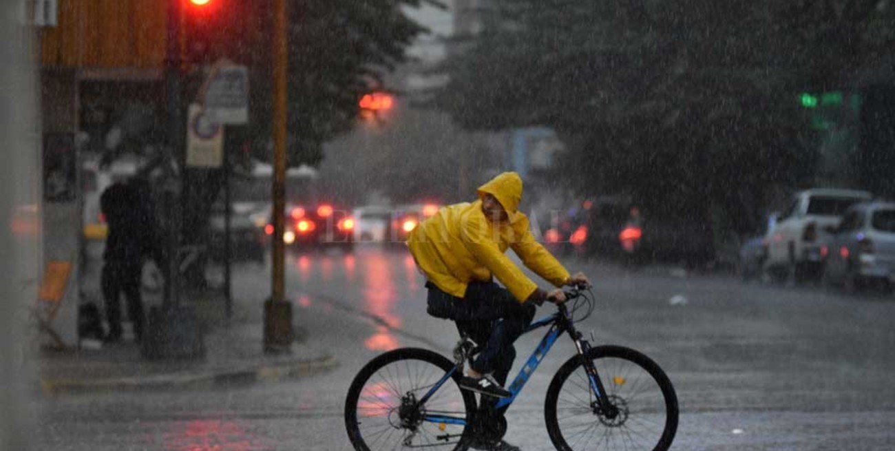 Así avanza la tormenta por Santa Fe