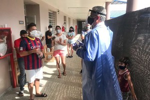 Archivo El Litoral Centro de aislamiento en Formosa. El desprecio por el ser humano se hizo visible cuando los obligaban a pasar cuarentenas en centro de confinamiento que actuaban casi como cárceles de ciudadanos.