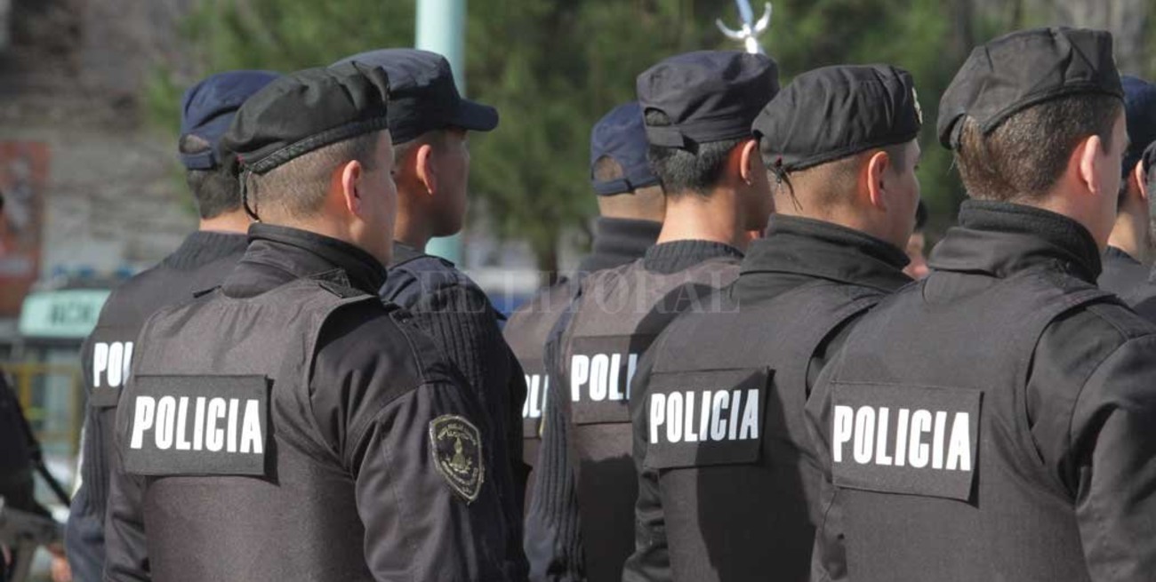 Entra en vigencia el aumento de las horas adicionales y extras en la Policía de Santa Fe