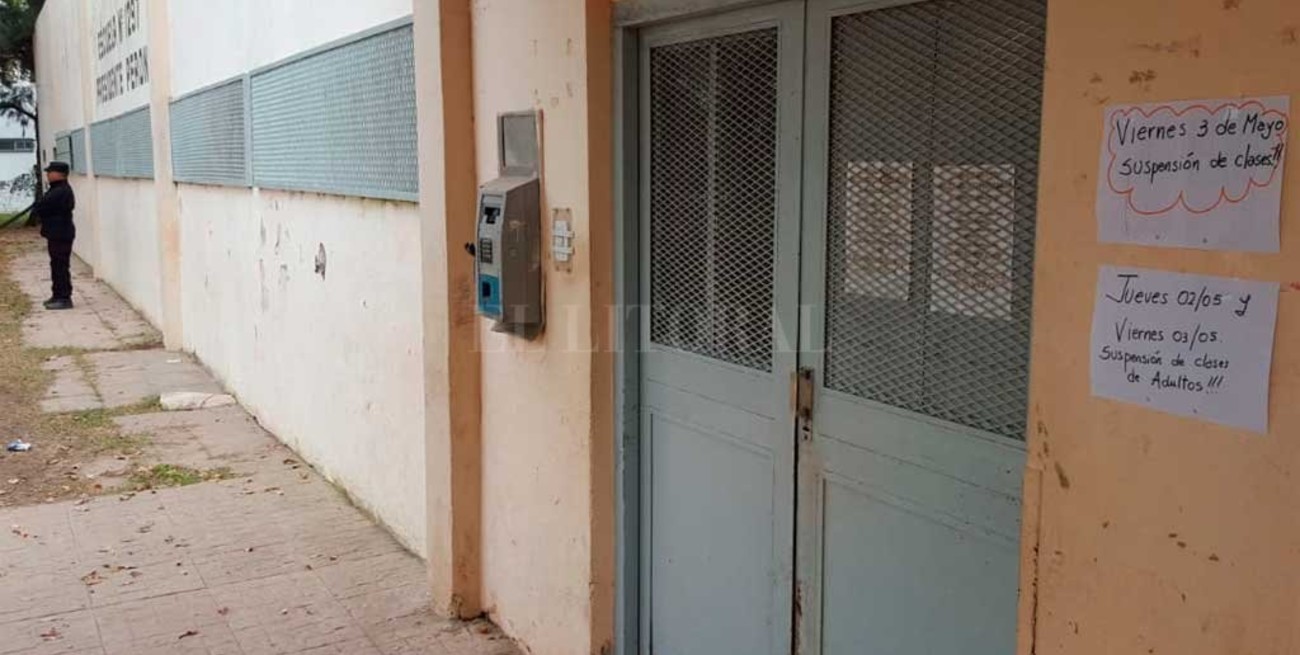 Tras los incidentes, suspendieron las clases en la escuela Perón de Sauce Viejo
