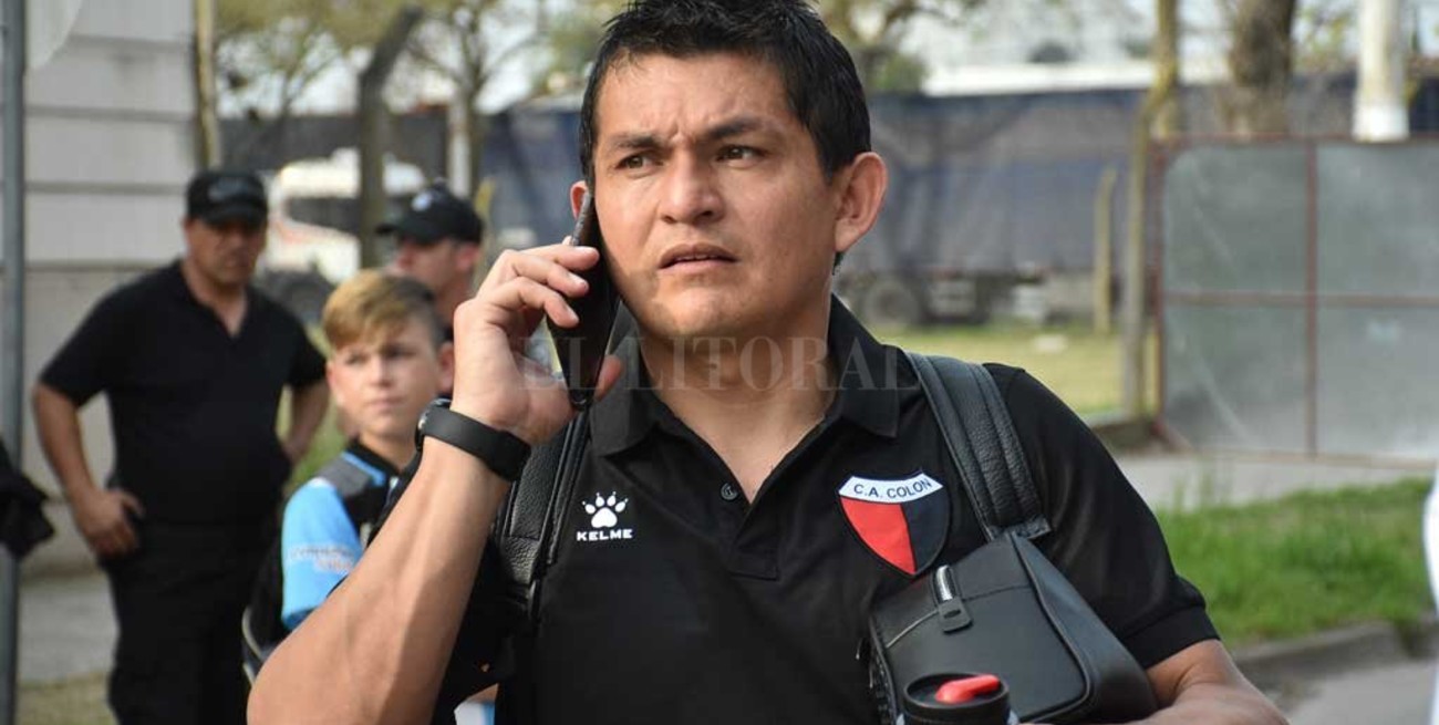 "Pulga" Rodríguez aclaró que cumplirá su contrato con Colón