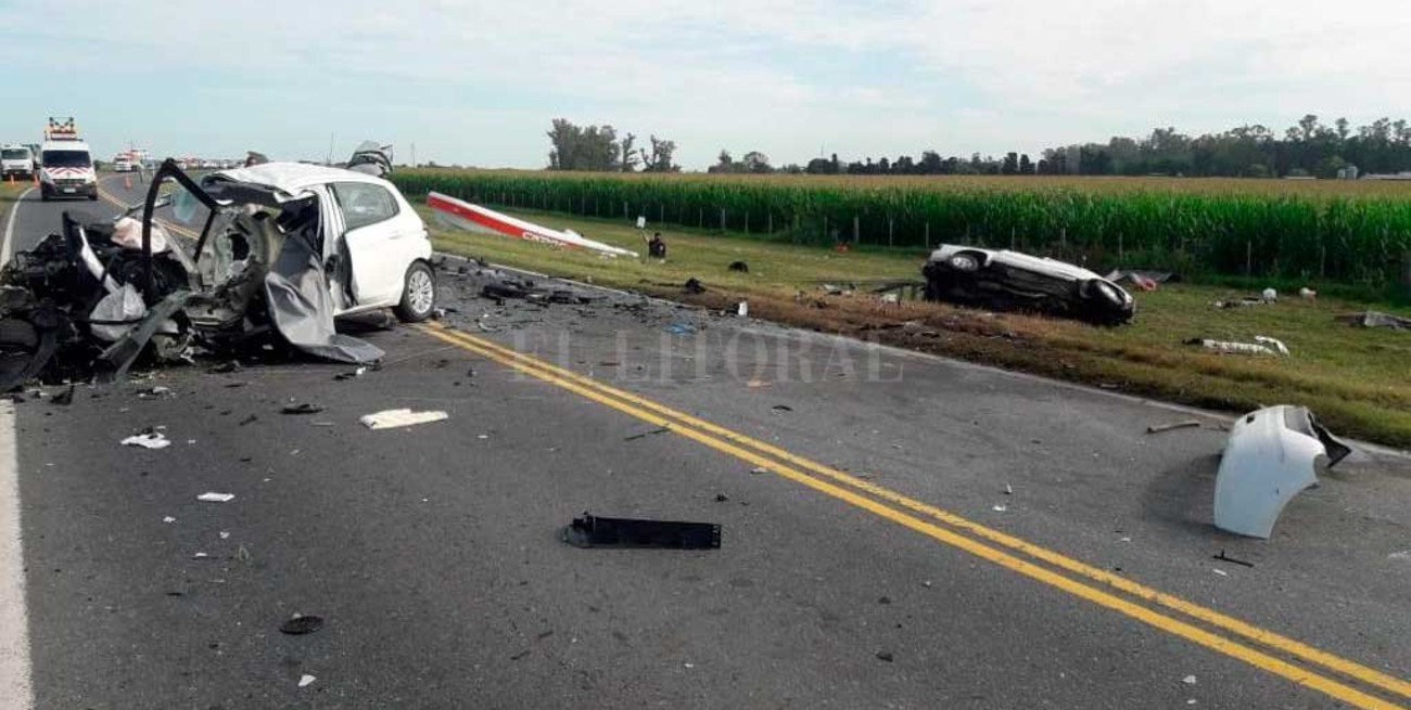 Tres muertos en un choque frontal en el sur de Santa Fe