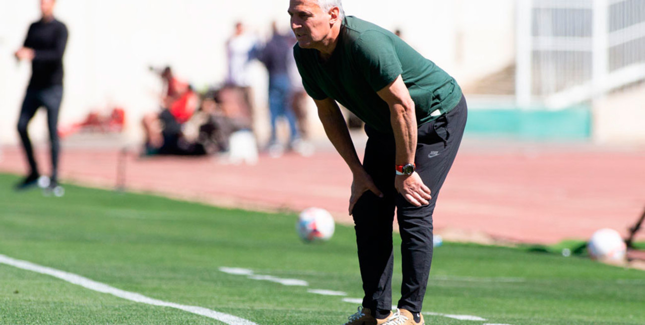 Platense confirmó la salida de Madelón como DT