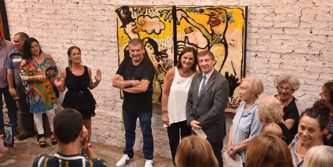 Carlos Monge: por partida doble