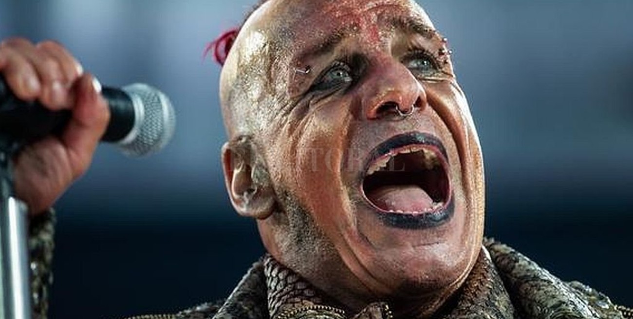Alemania: Till Lindemann en terapia intensiva por coronavirus