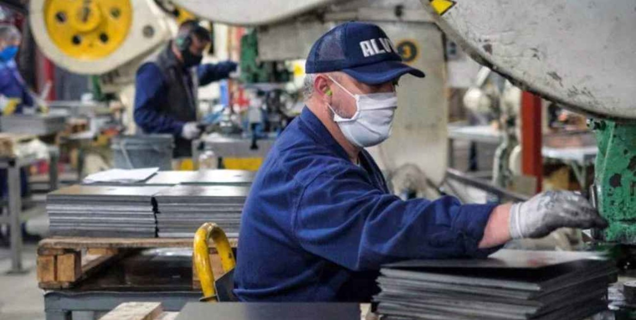 Producción de la industria Pyme creció 13% en marzo