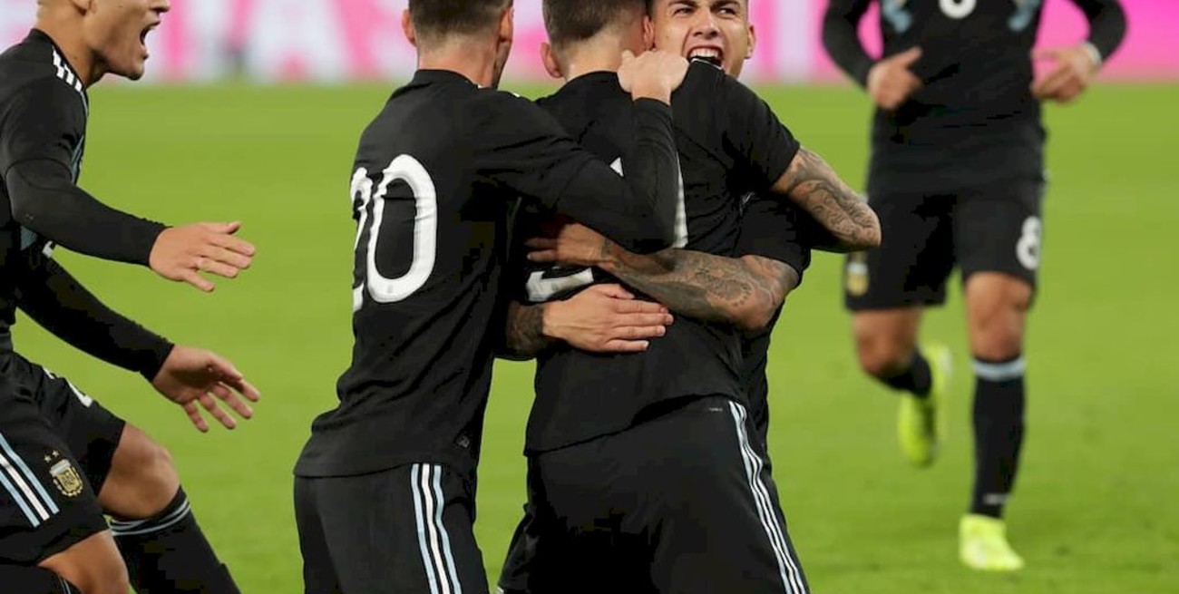 Argentina enfrenta a Ecuador