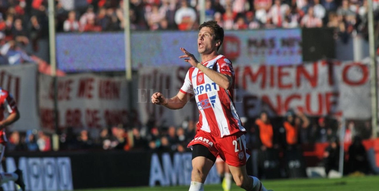 Casi 100 socios Tatengues firmaron la nota pidiendo la renovación de Soldano