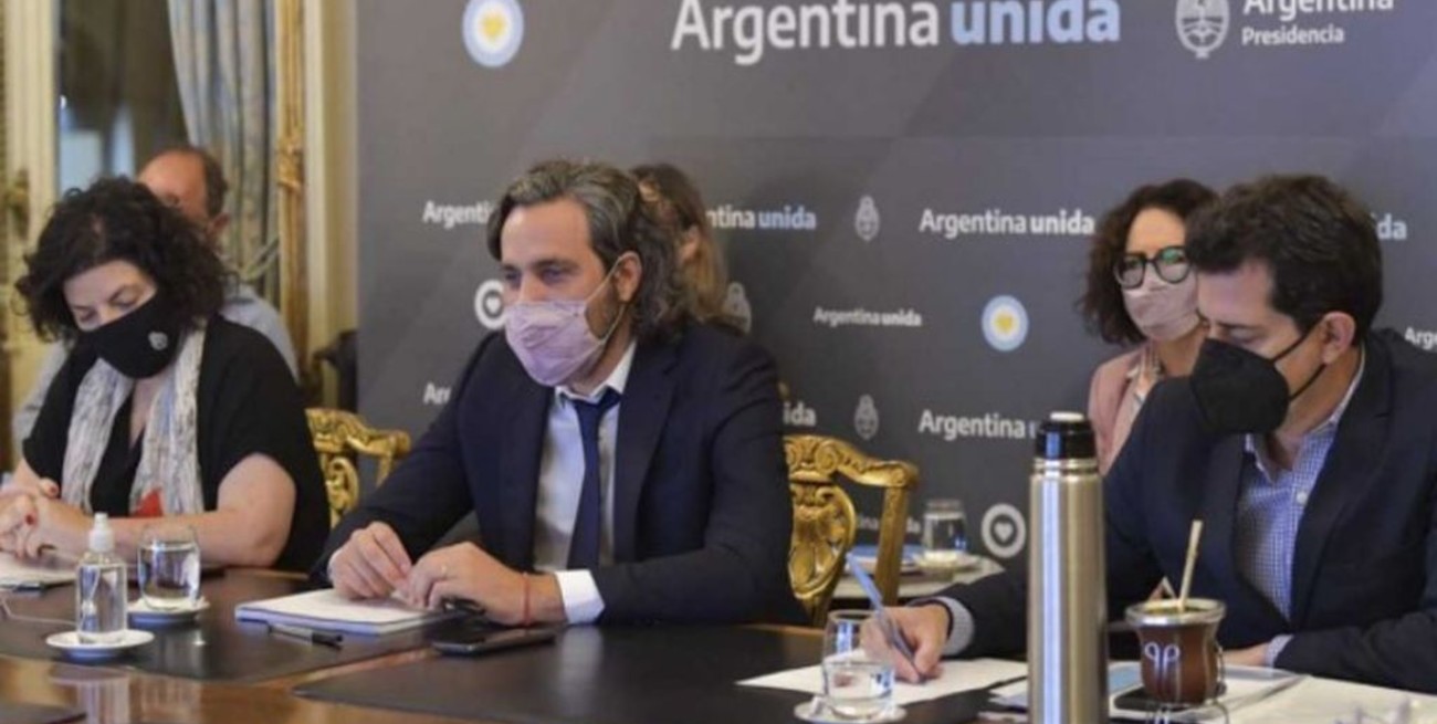 Expertos recomendaron al gobierno nacional esperar 72 horas antes de definir nuevas restricciones