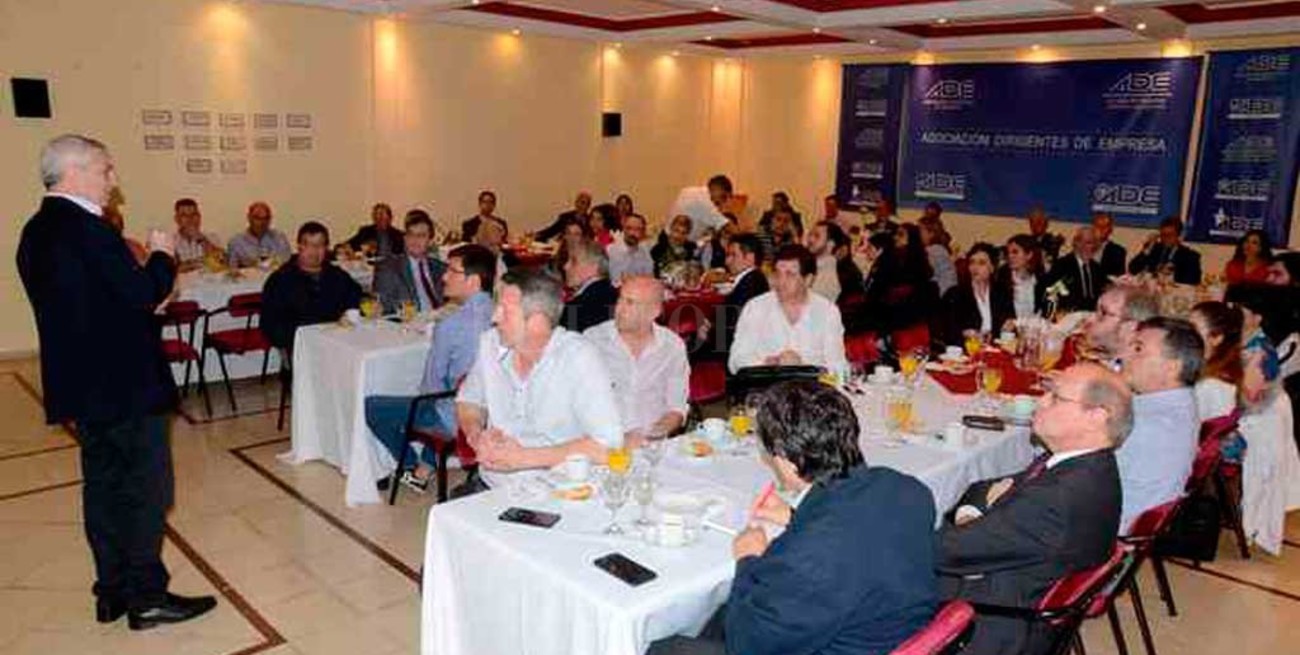 "Tendencias en Cultura y Clima Organizacional"