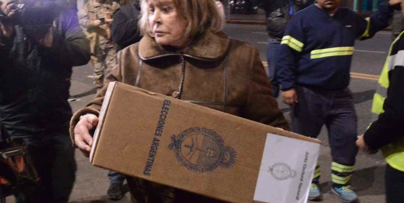 Duro enfrentamiento de la jueza Servini con la Cámara Electoral