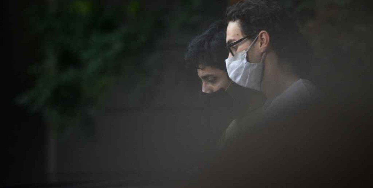 El error adultocéntrico de creer que "el otro" es el virus y cargar culpas sobre los jóvenes