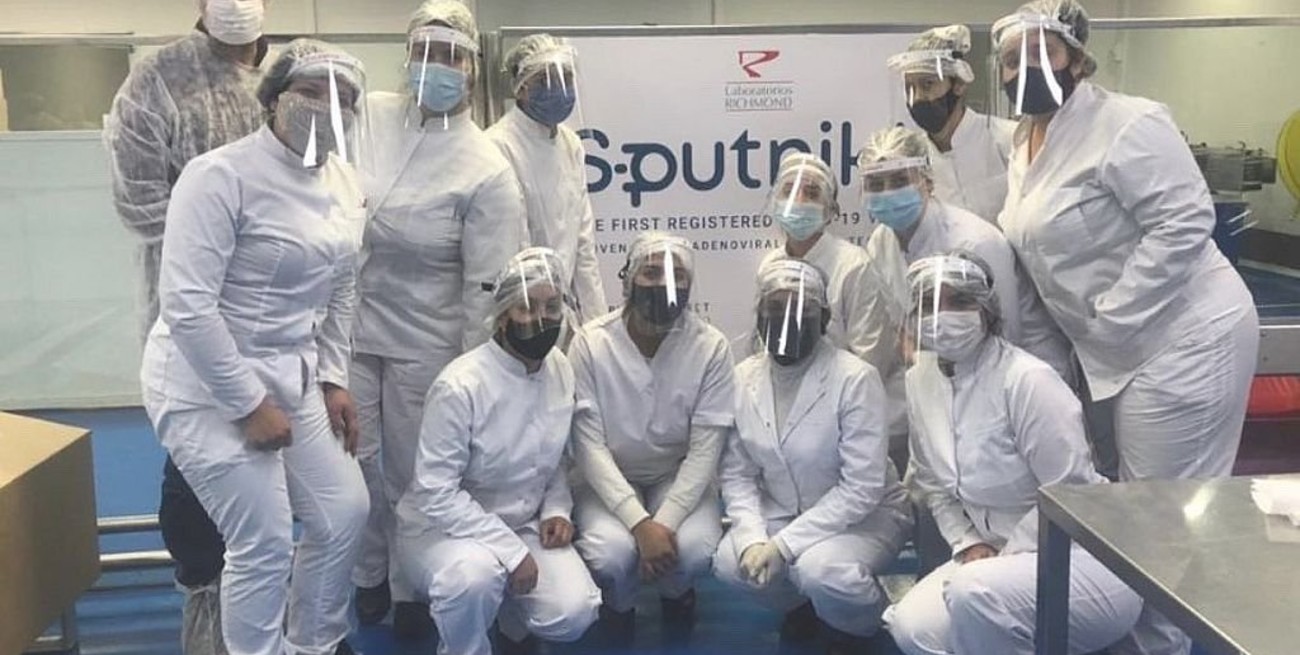 Richmond concluyó la producción de las primeras más de 400.000 dosis de la vacuna Sputnik V