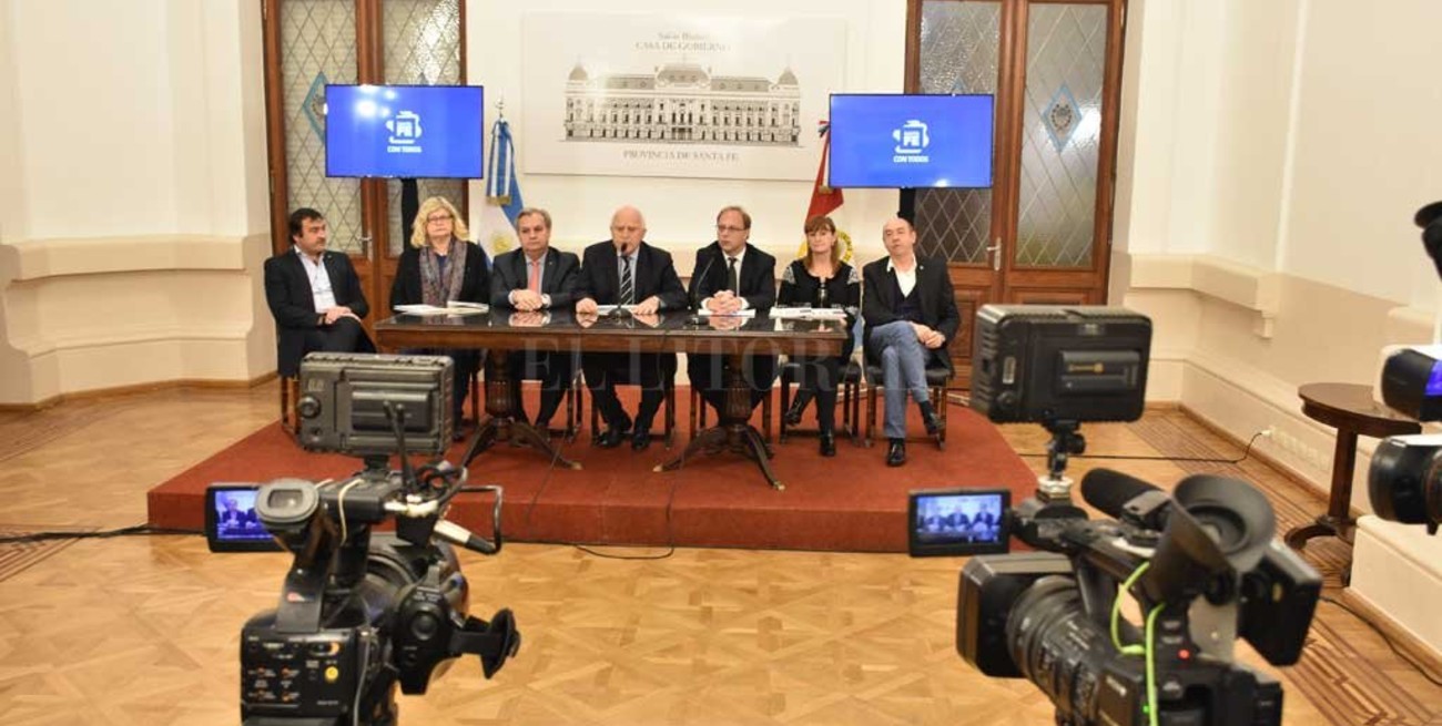 Miguel Lifschitz: "Hacemos  el máximo esfuerzo posible"