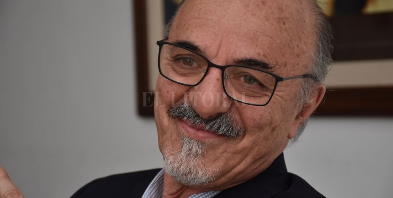 Carlos Tomada: "Este gobierno adolece de sensibilidad y conocimiento de la historia"