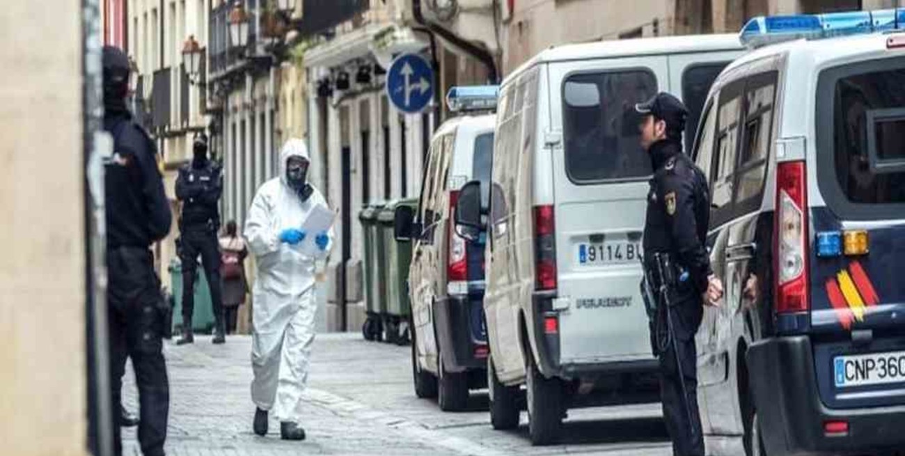 España: detuvieron a un hombre que infectó a 22 personas con coronavirus