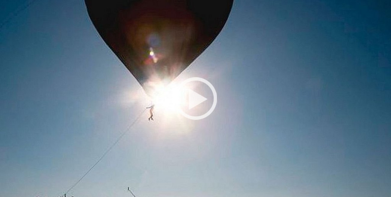Tomás Saraceno y BTS logran el primer vuelo "solar" mundial en Salinas Grandes