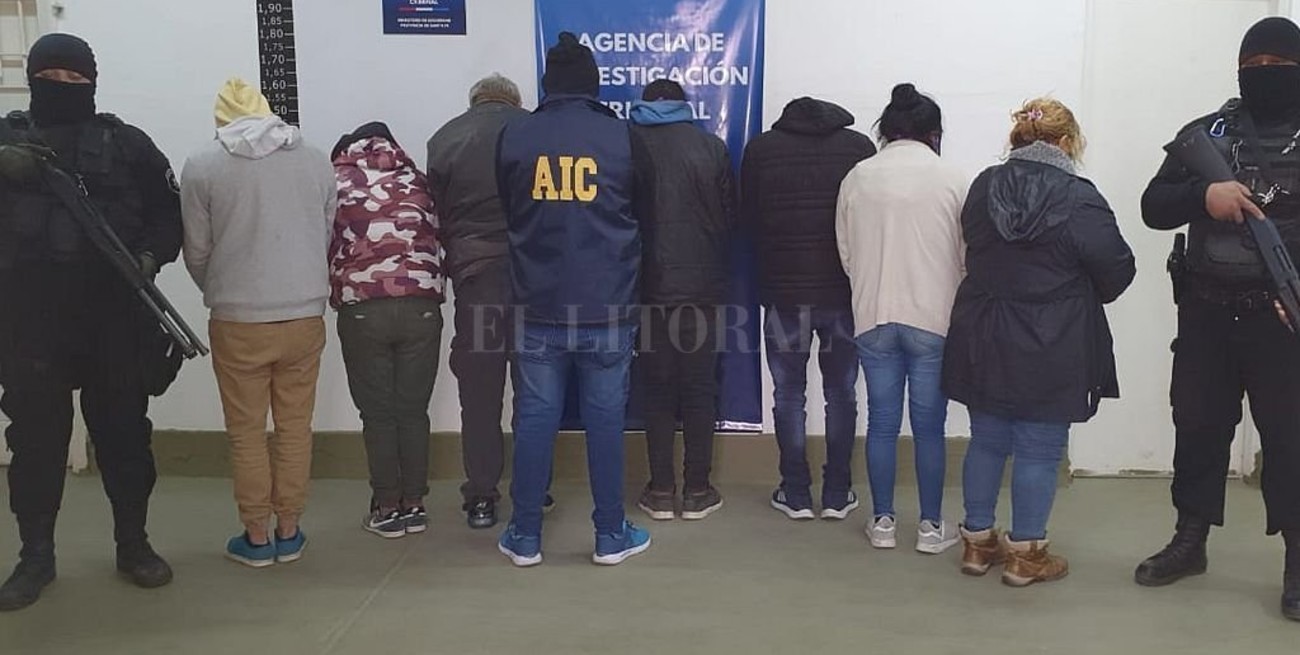 Megaoperativo en Rosario e Ibarlucea: 34 allanamientos y 11 detenidos